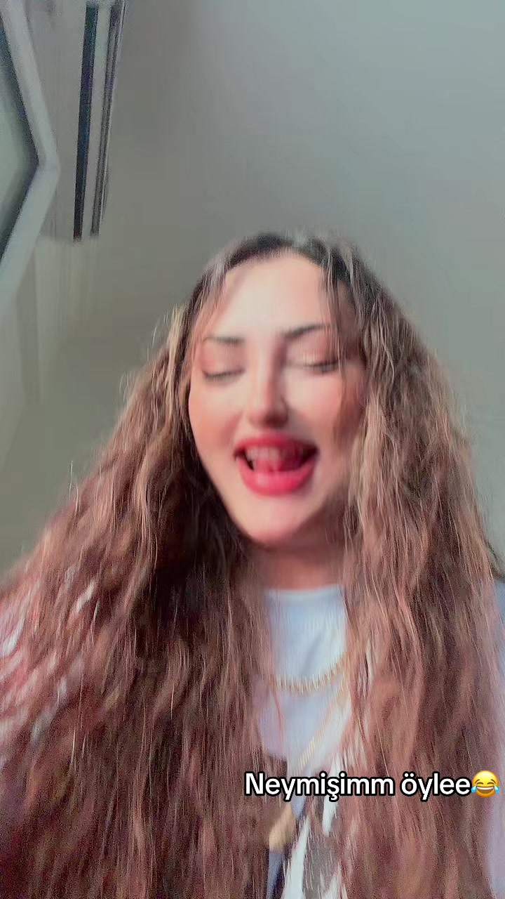 @Simge Taşlı