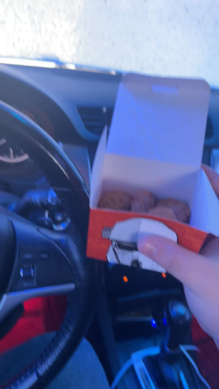 @peytonduds