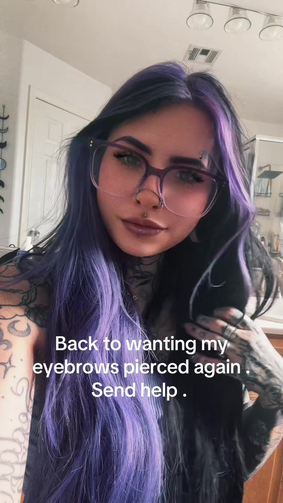 @VioletVee