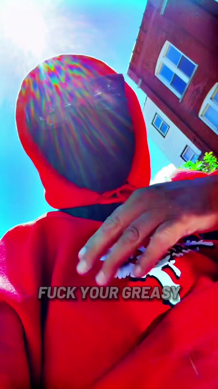 @𝓣𝓸𝓷𝔂 𝓜𝓪𝓬𝓪𝓻𝓸𝓷𝓲