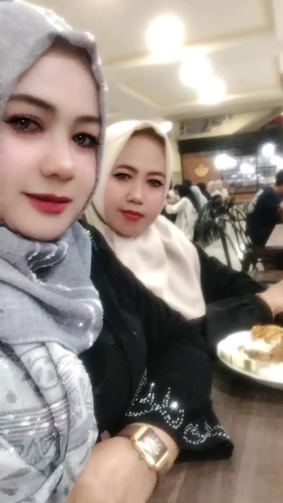 @putri. salju