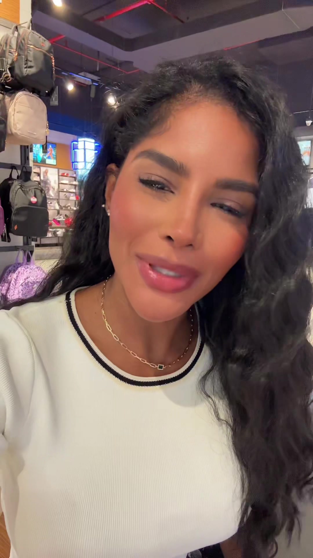 @Nicole Pinto