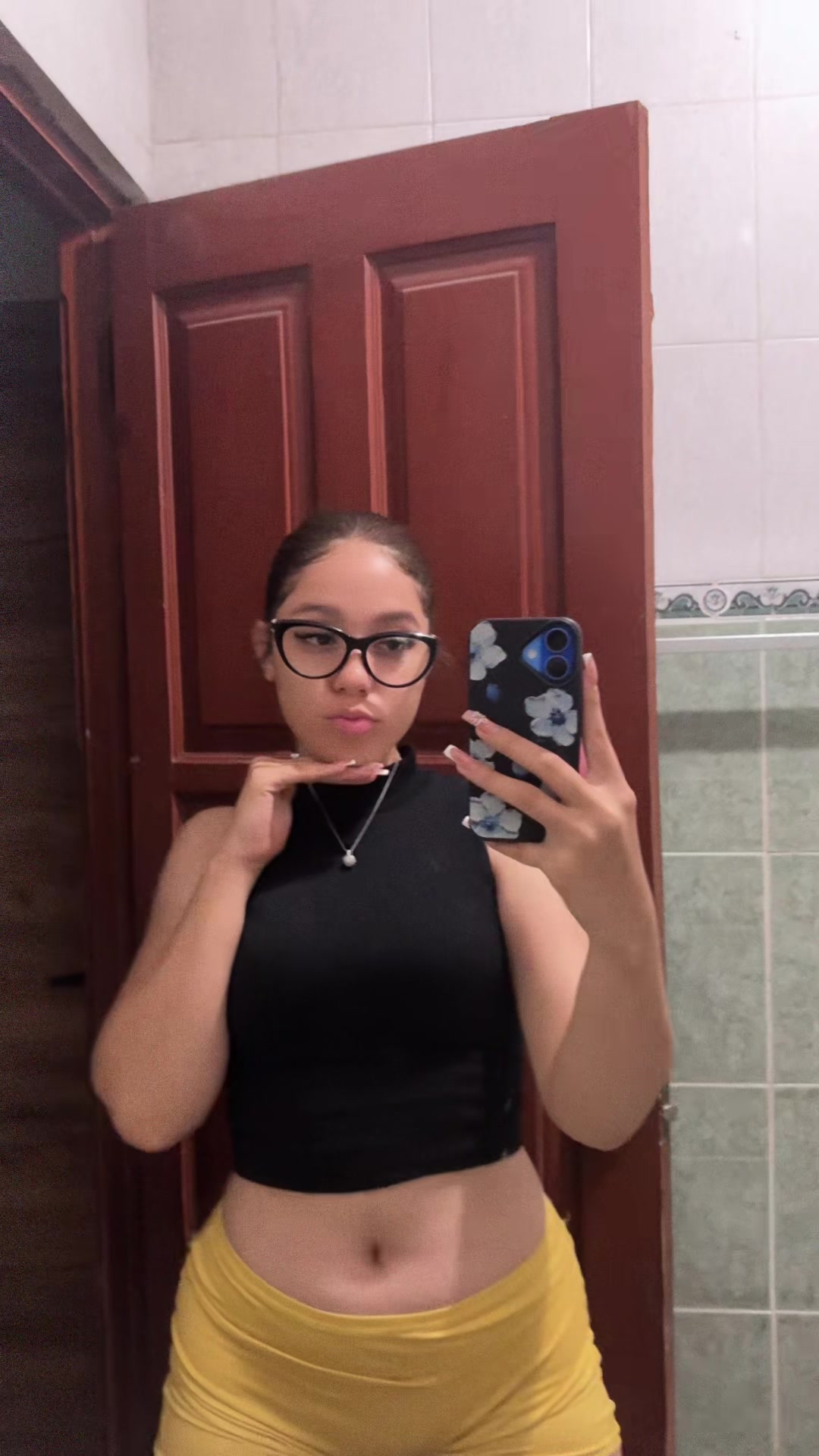 @shanti🕷️