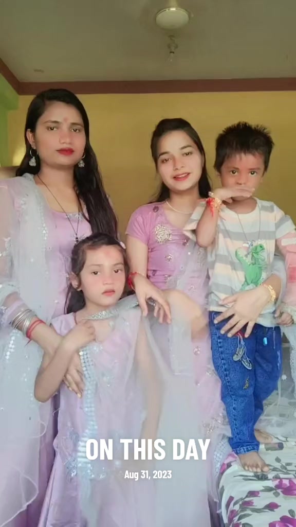 @Nilam Kushwaha🧿Dimple Queen🧿