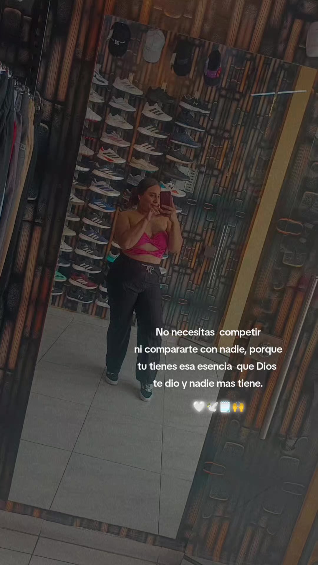 @Valentina Marin 💜