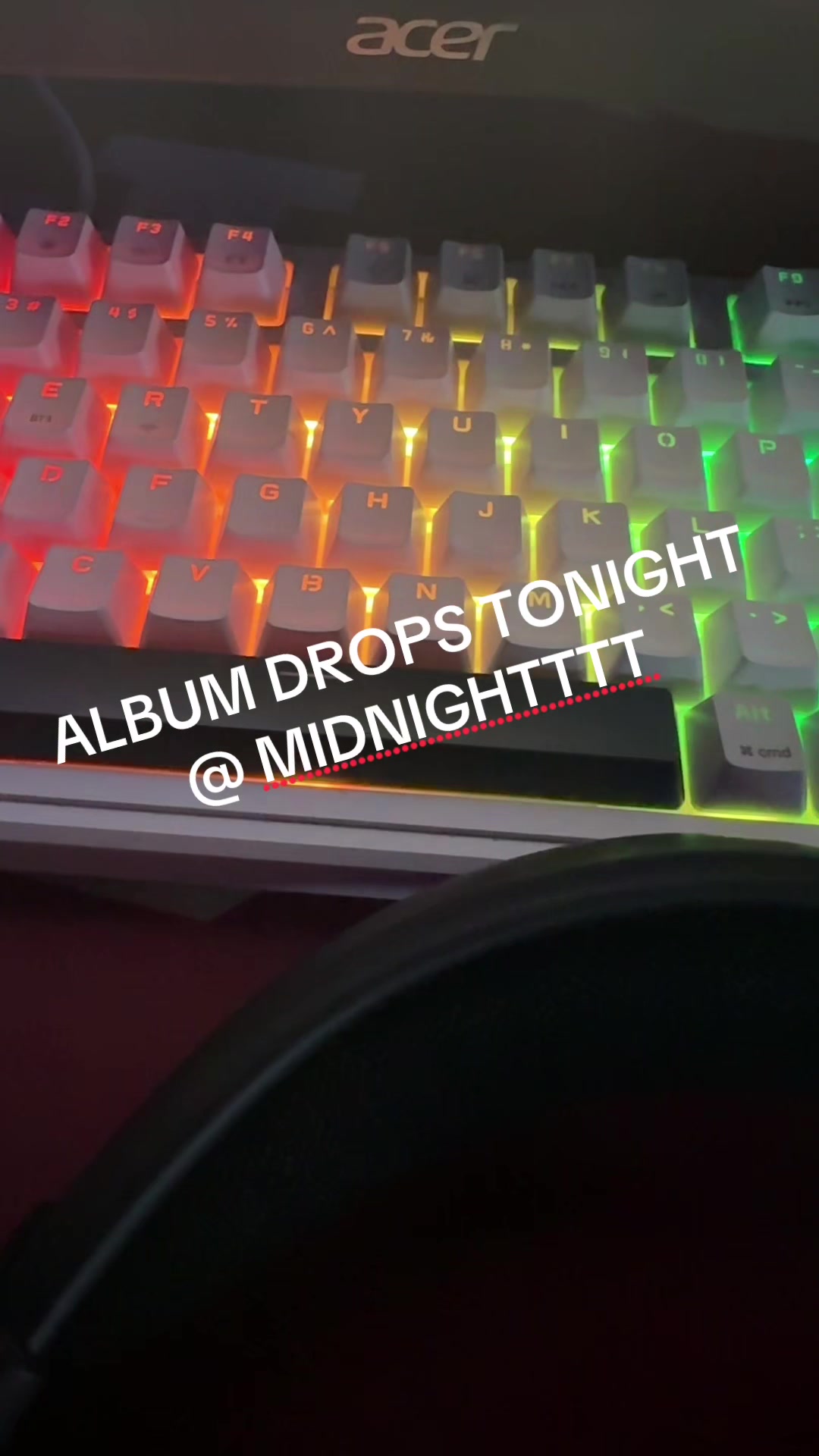 @CRYPT1Č