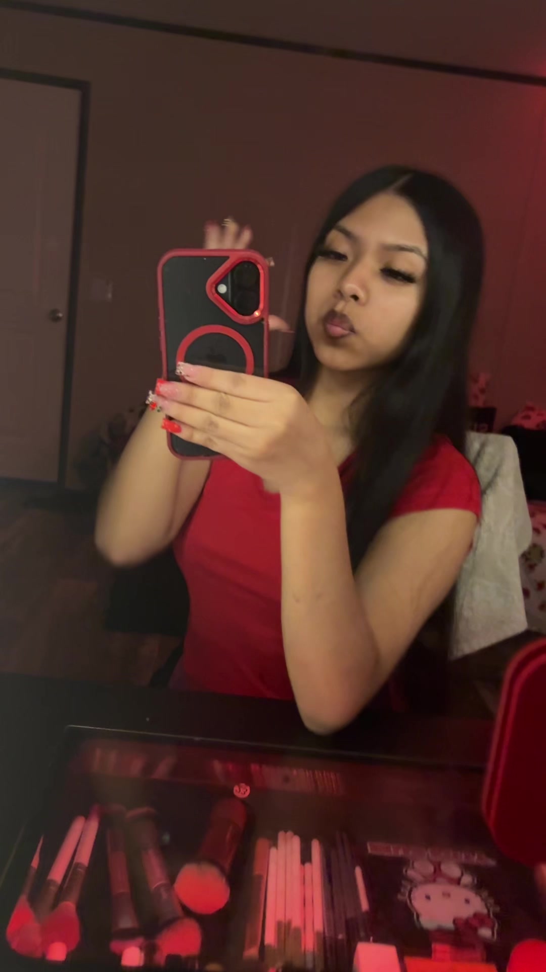 @:p