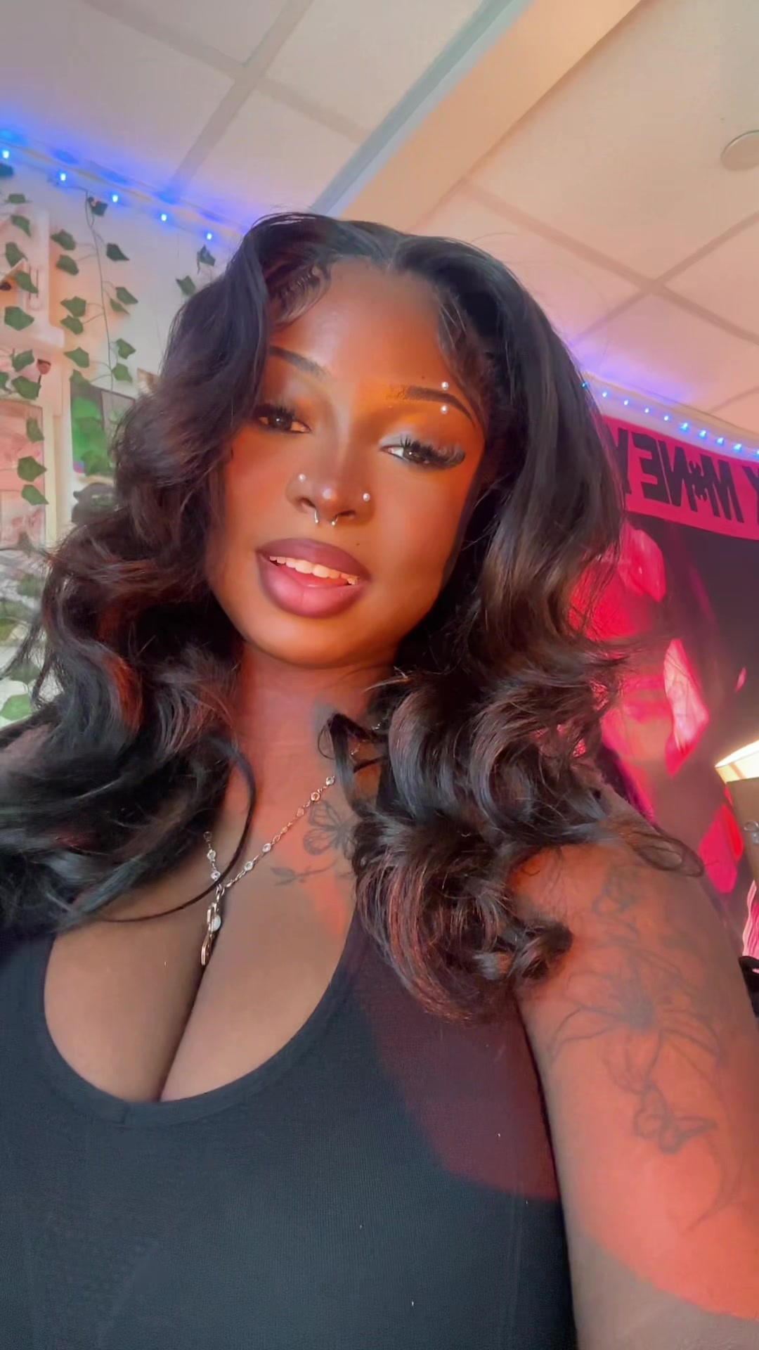 @Nicole🇬🇭🇺🇸💵