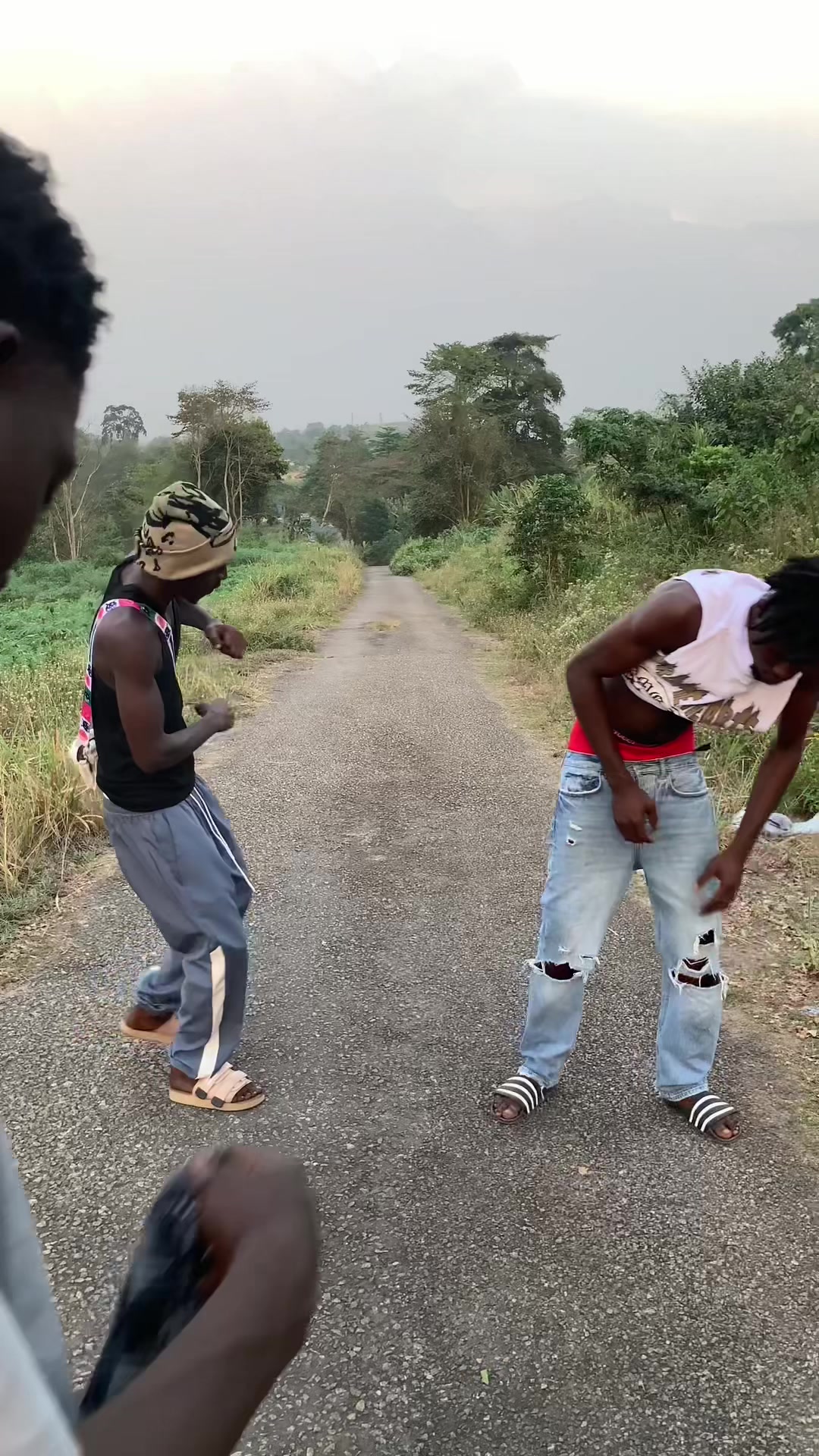 @B5 CONNECT
