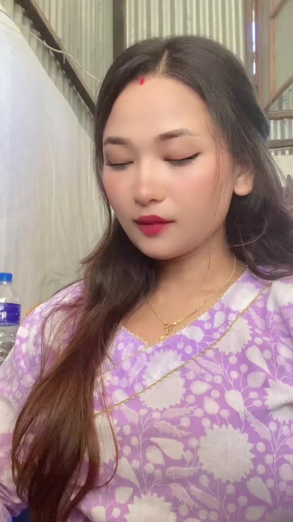 @Meenavlogs