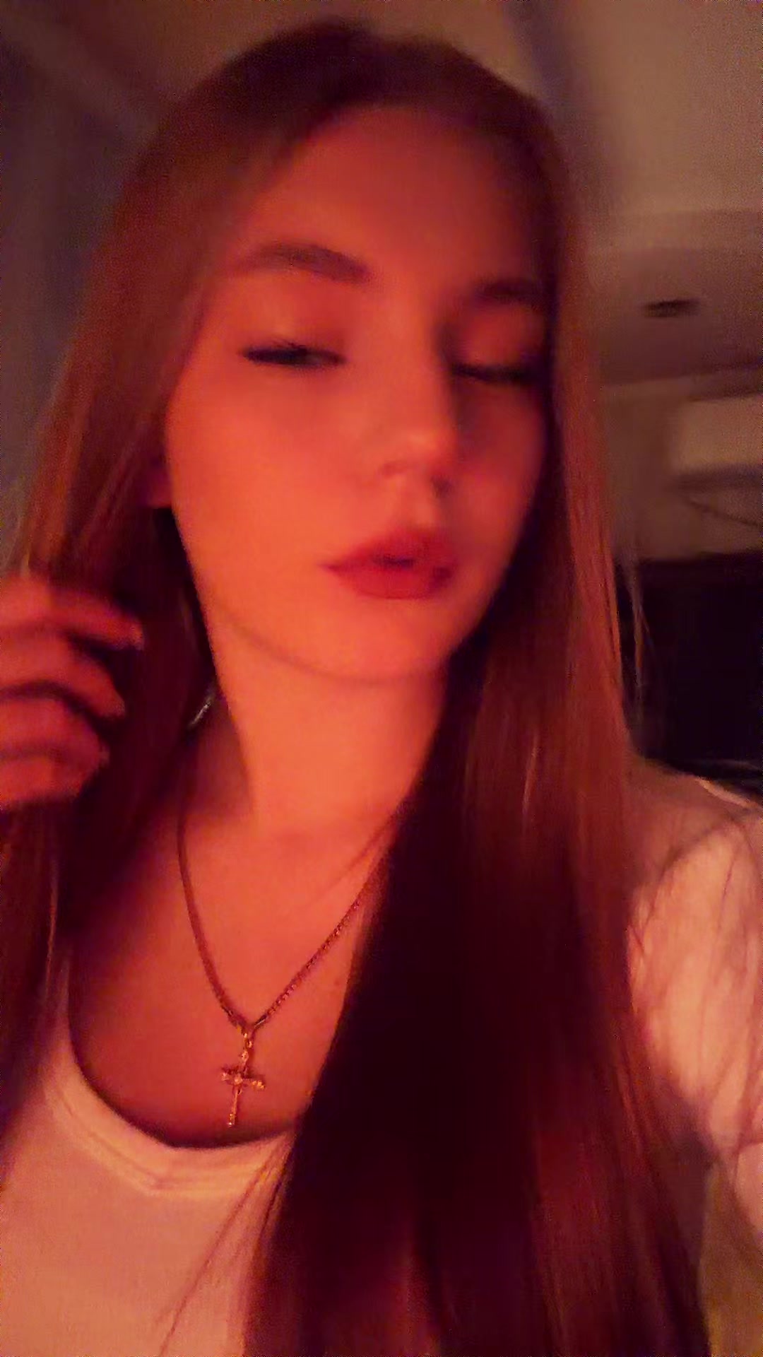 @Вікторія