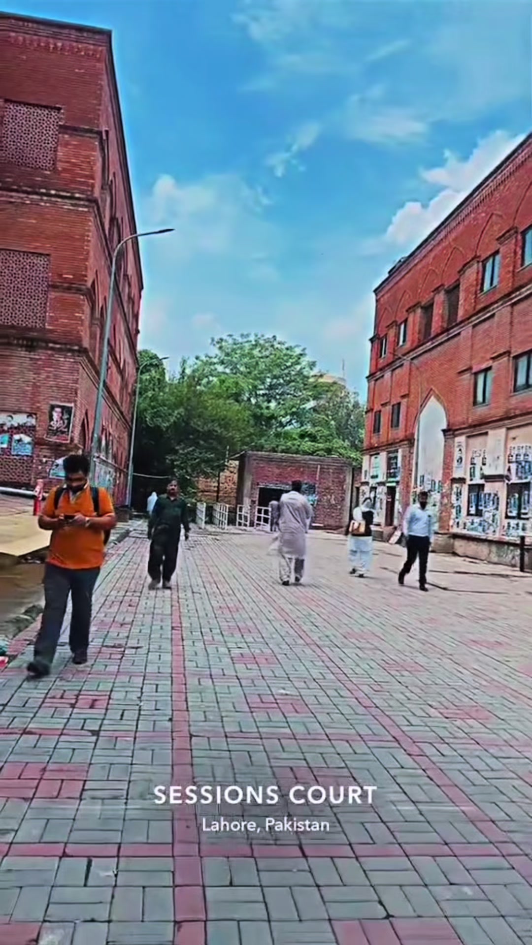 @GujjAR247👑