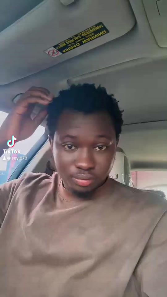 @Oluwaseyi 💧