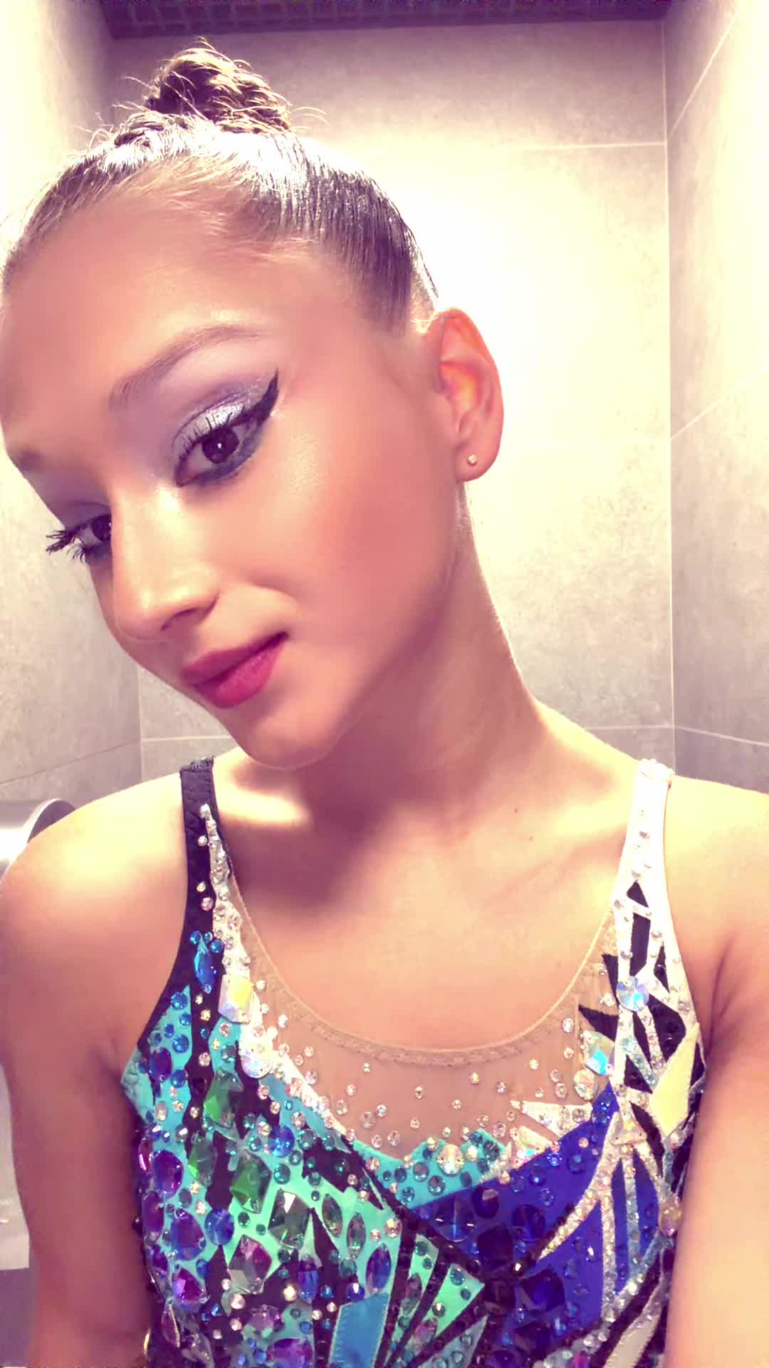@Avrorita🐆✨