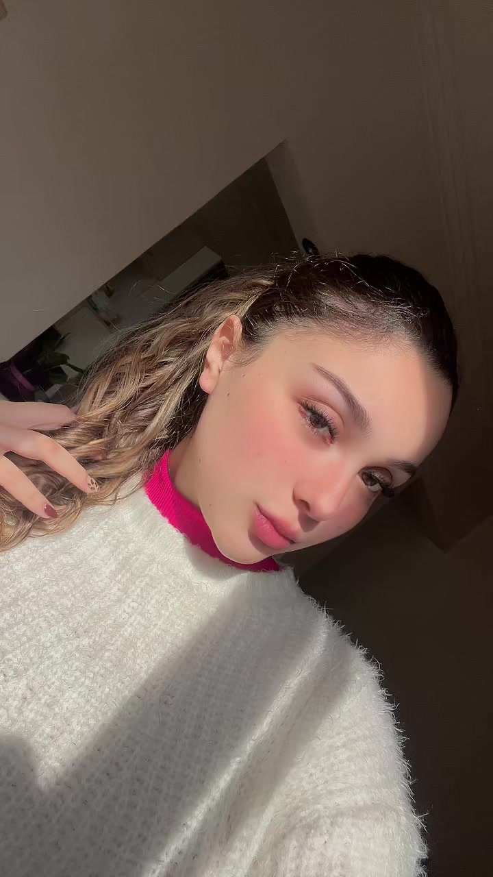 @laura_zimpek
