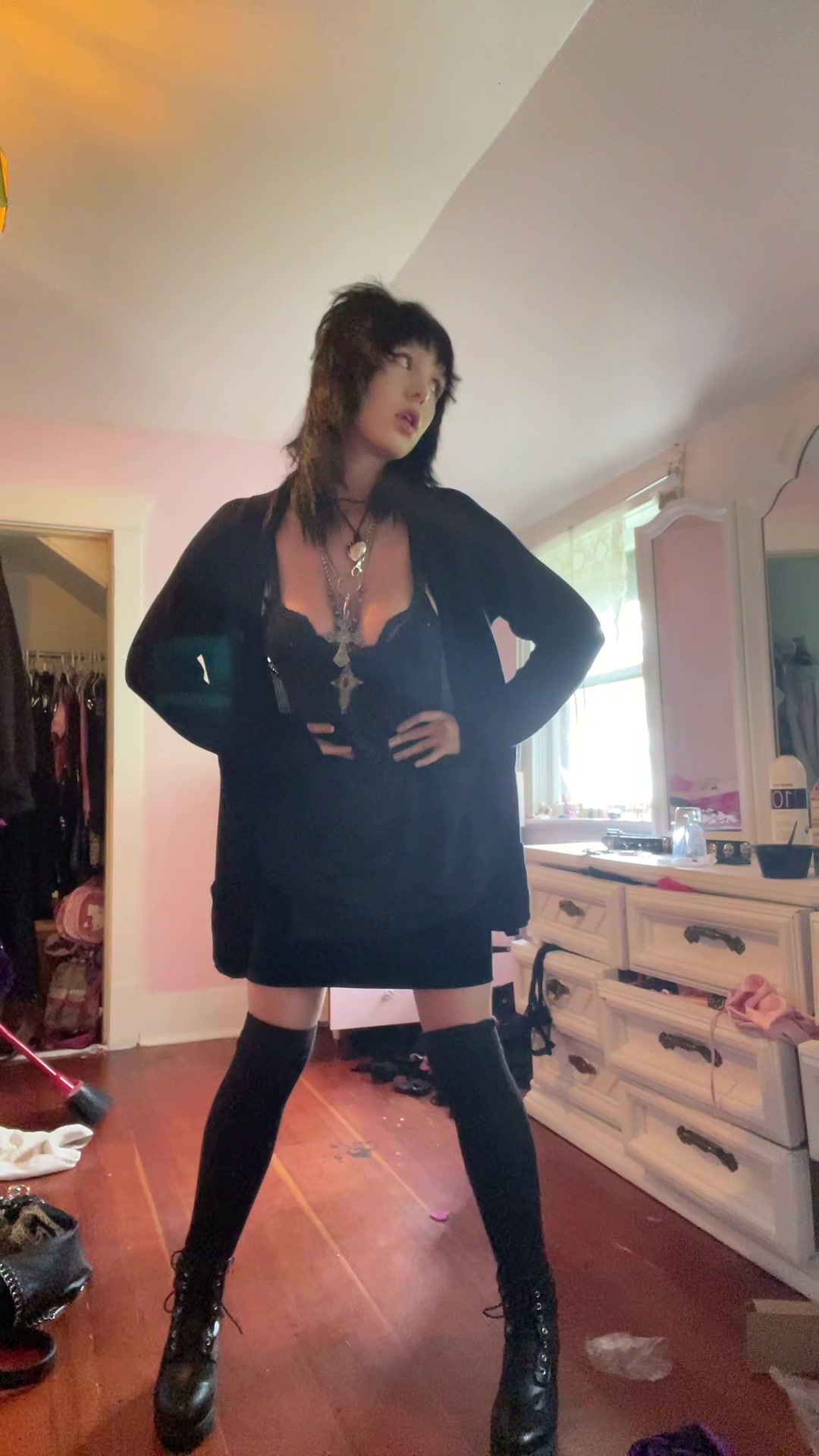 @Gothicloverdoll