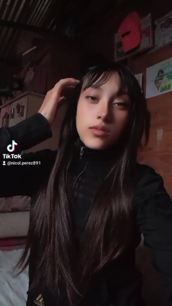 @nickii_perez