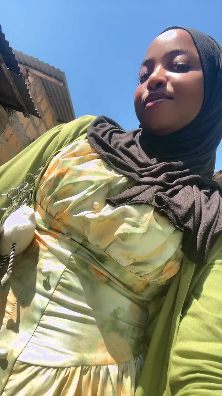 @Rahmiee🤍🦋