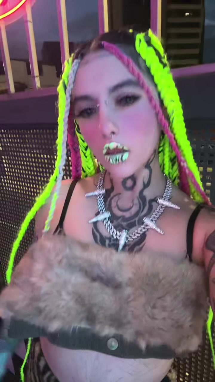 @Kloro