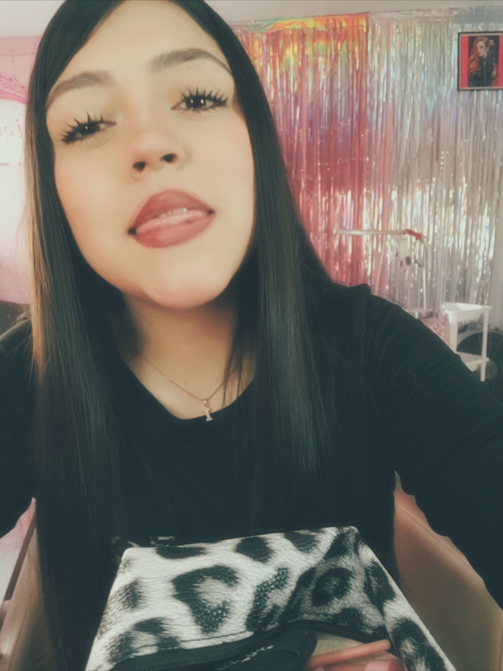 @.𝓘𝓻𝓮𝓷𝓮.