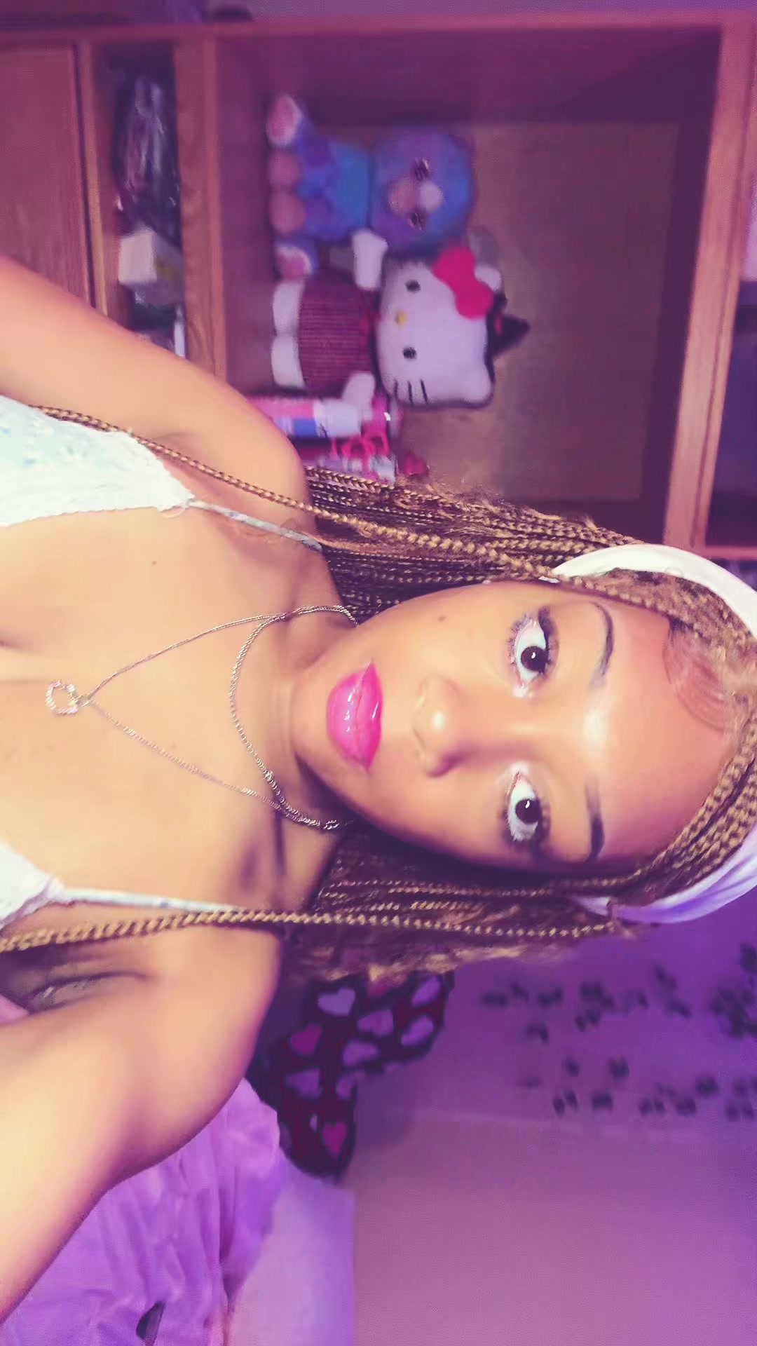 @Rose Pooh 🍭⭐️💓 • Following