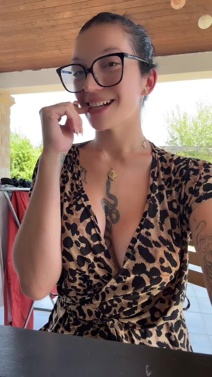 @mae_leya