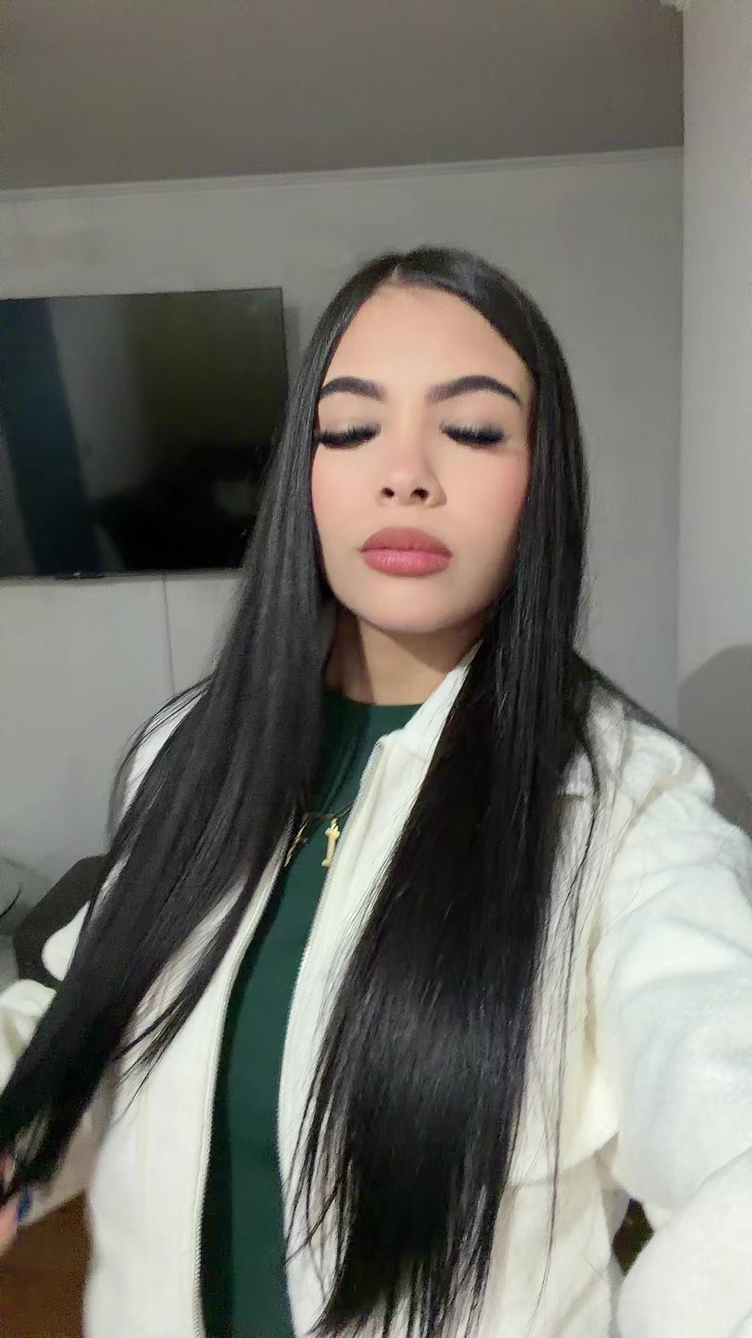 @isisss