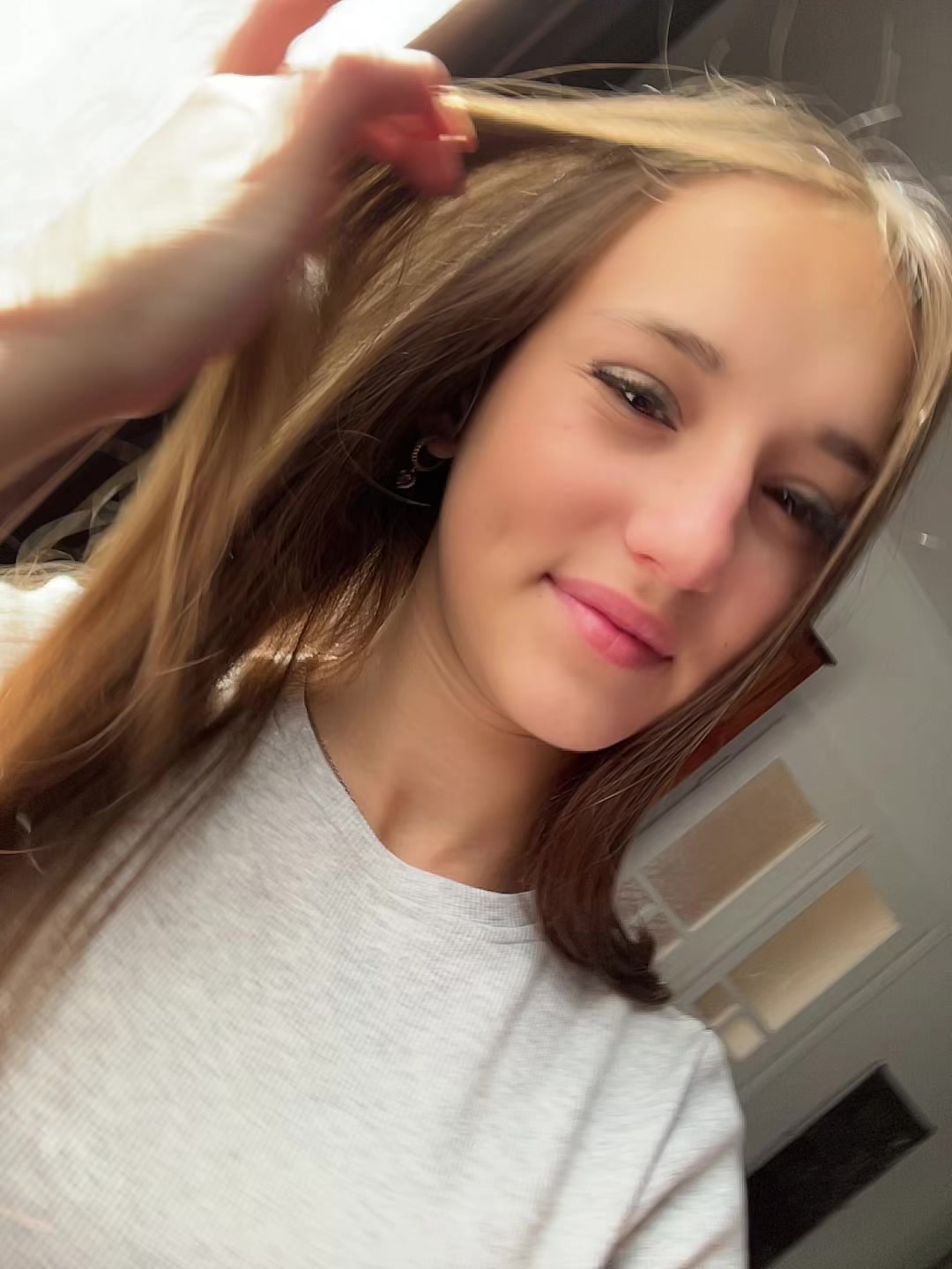 @nadia.