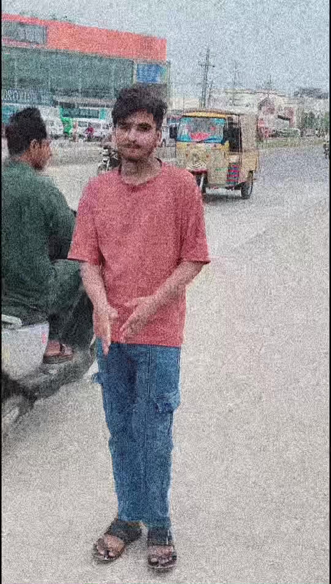 @Mr Tayyab 🤫