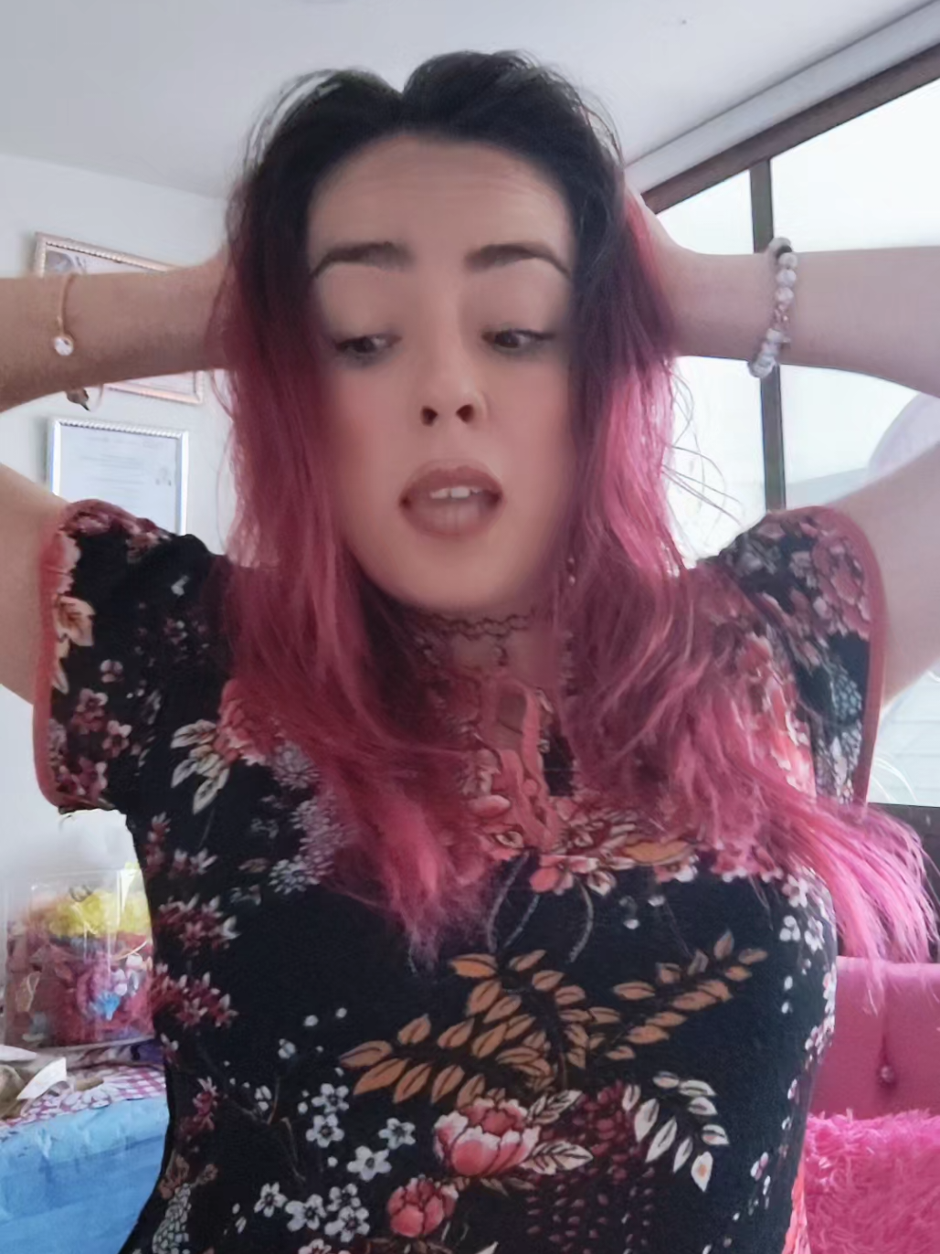 @ElyGarHerLove