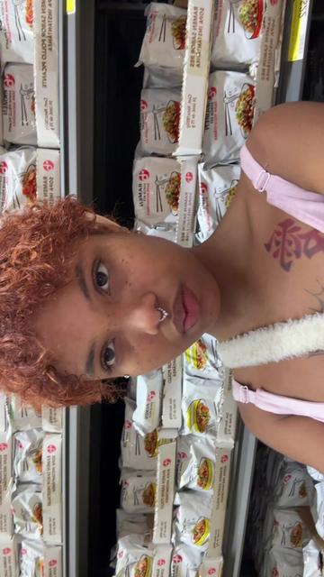 @aevyrazzz
