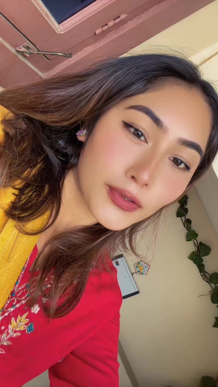 @Manisha_🦋