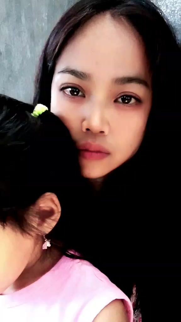 @Yuni adam😘