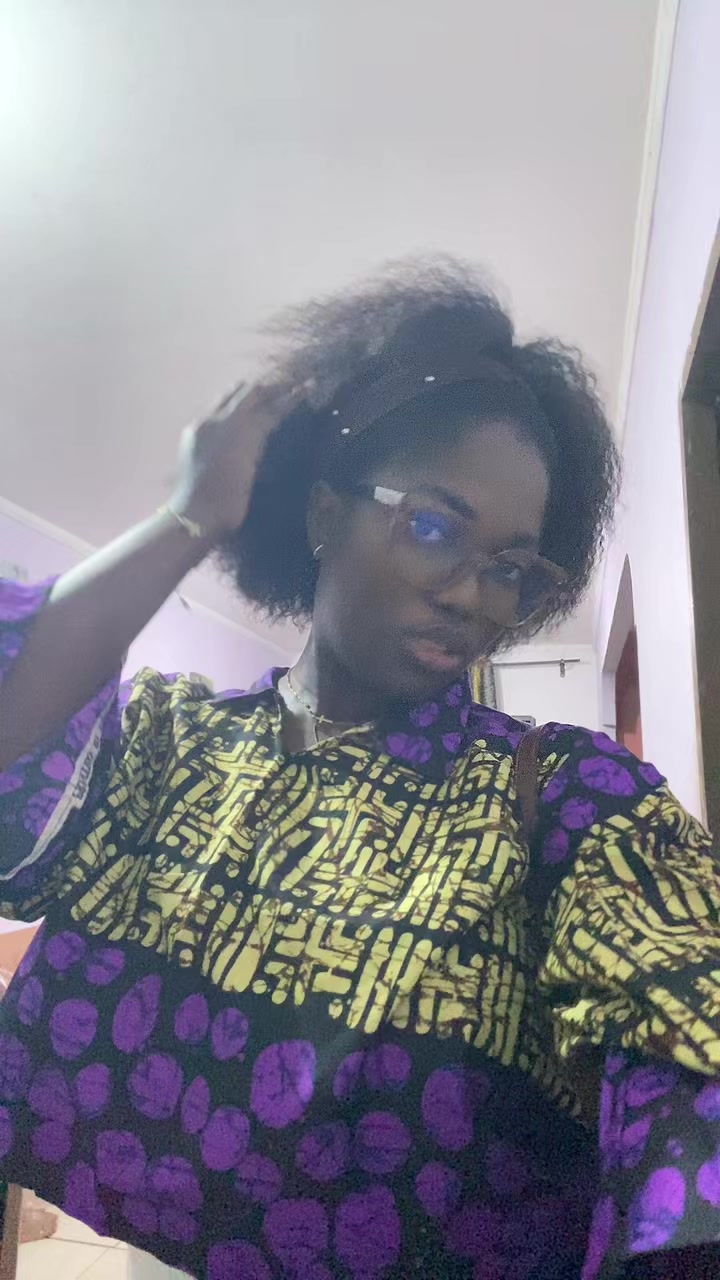@Astride mp💜🧸🇨🇲