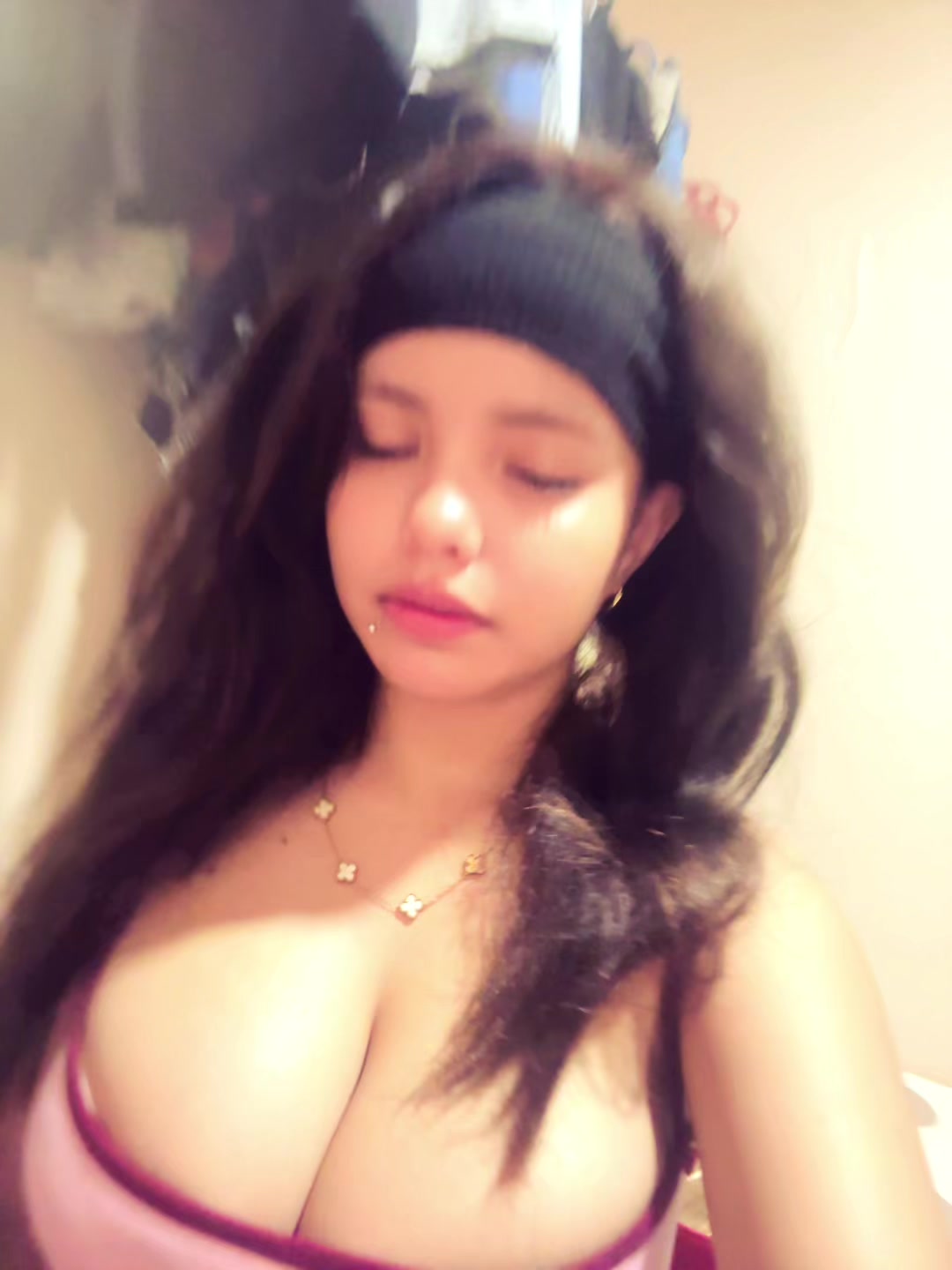 @Tisayyy.