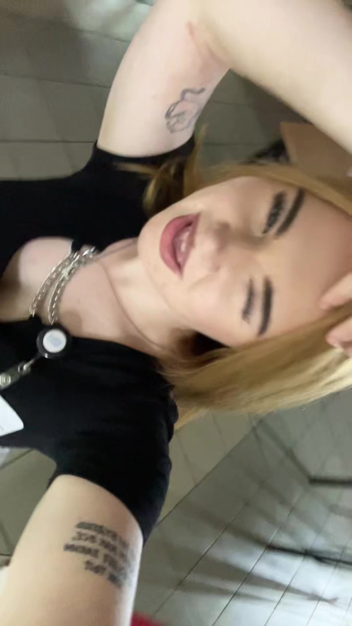 @daaxa2604