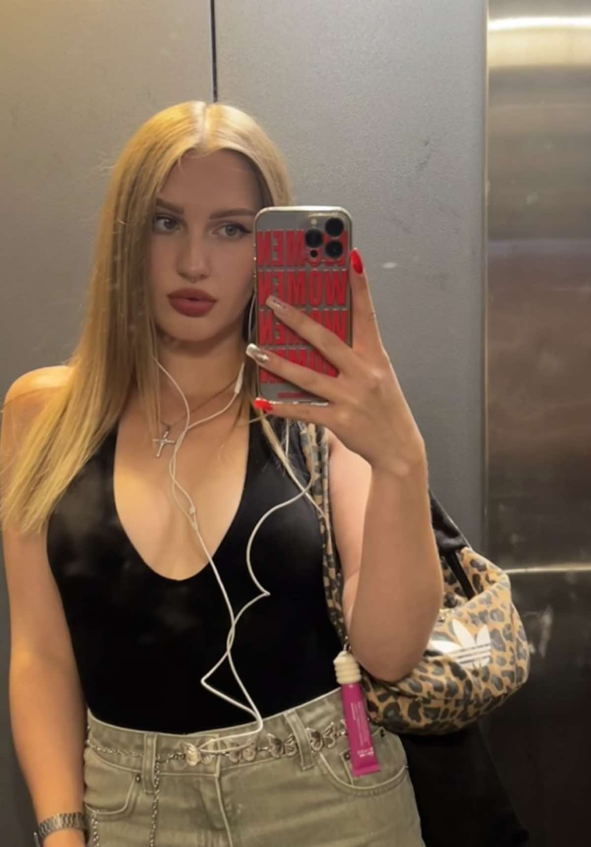 @Gia_not_dead