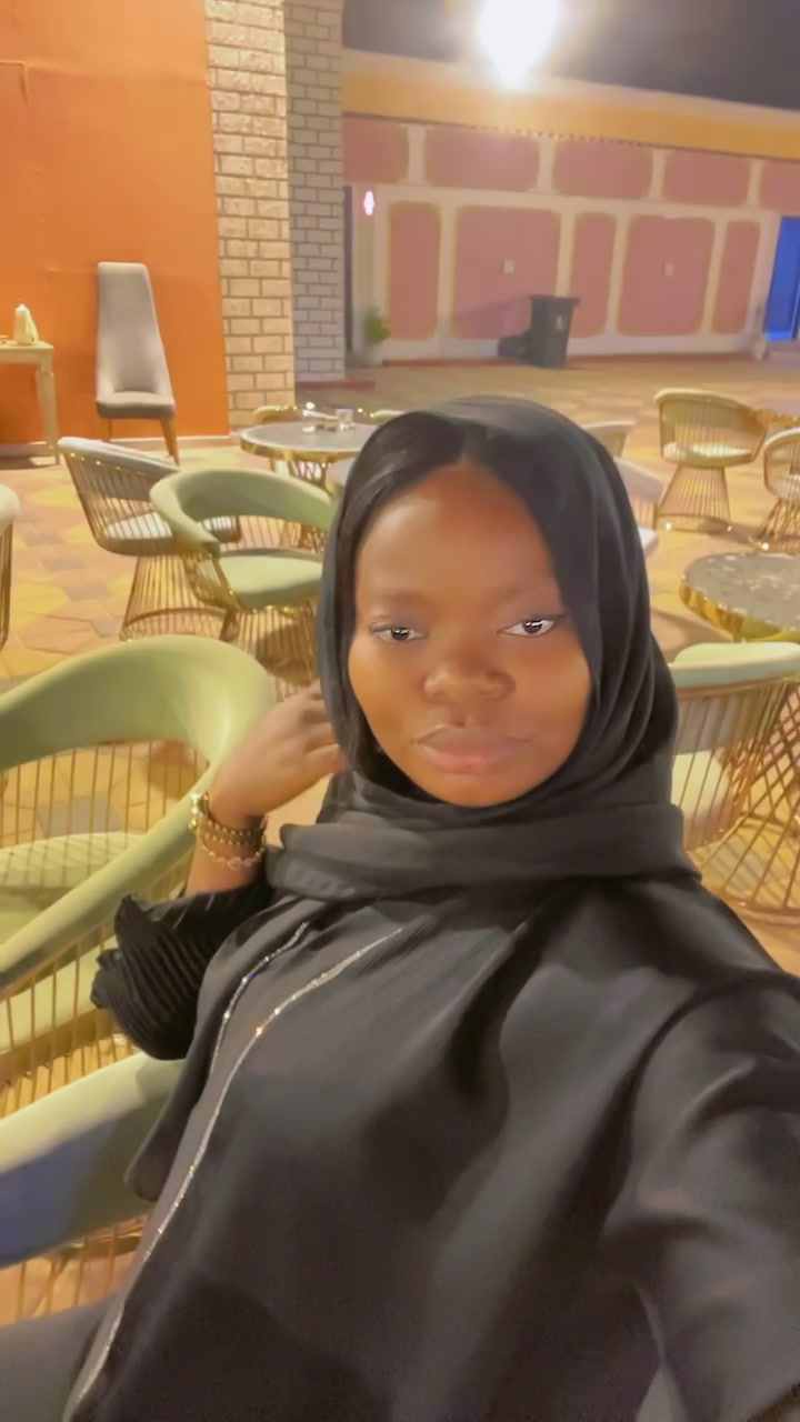 @Dinatshims2