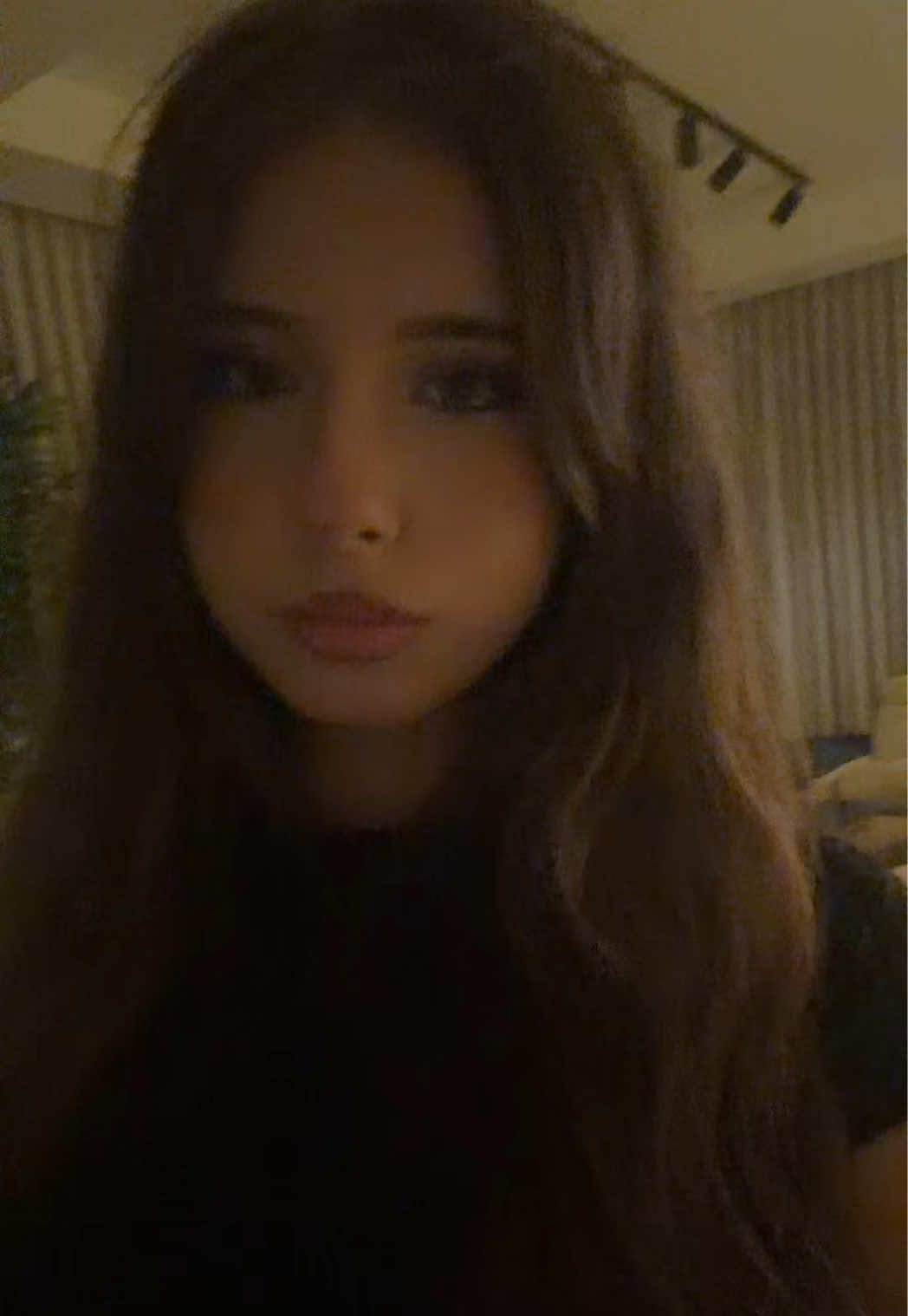 @𝐀𝐝𝐞𝐥𝐲𝐚.