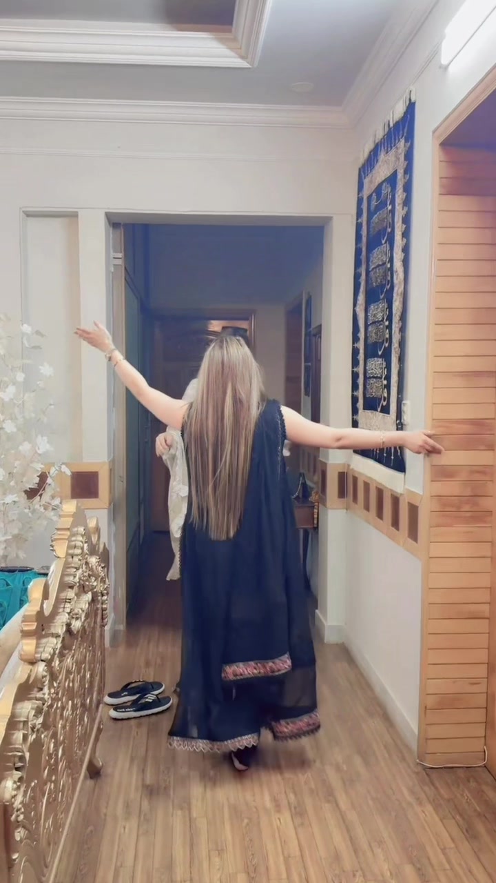 @Malaikakhattak444
