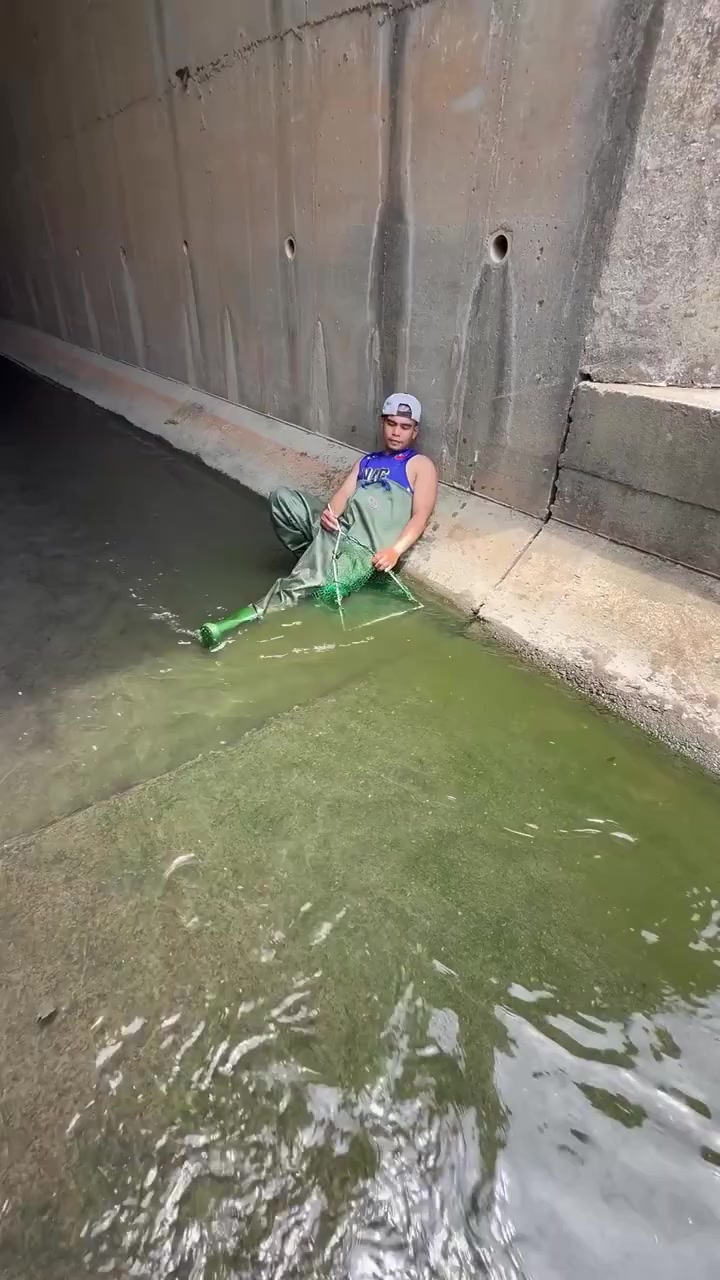@أبوجنا  (صلى على سيدنا محمد )