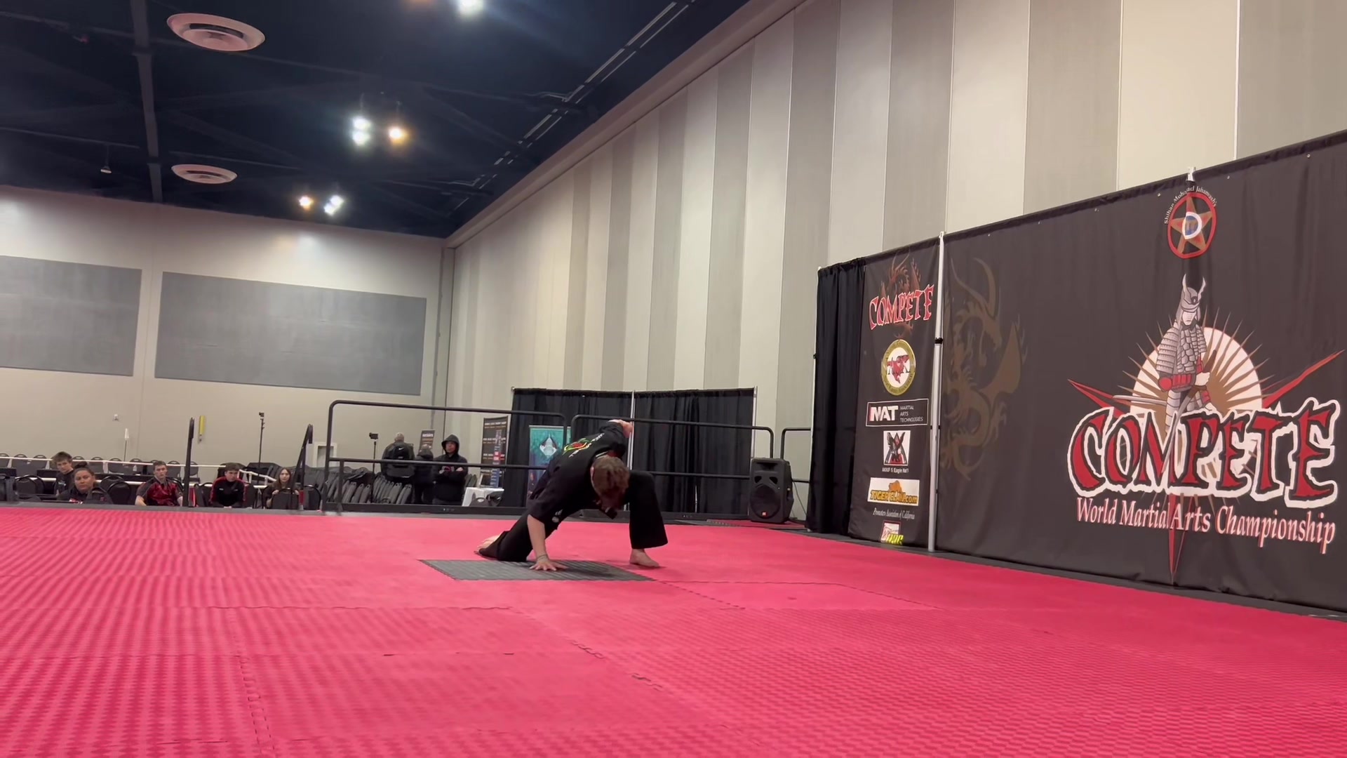 @Phillip🥵