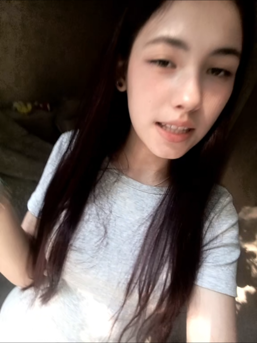 @Dominika 🧛🏻&zwj;♀️