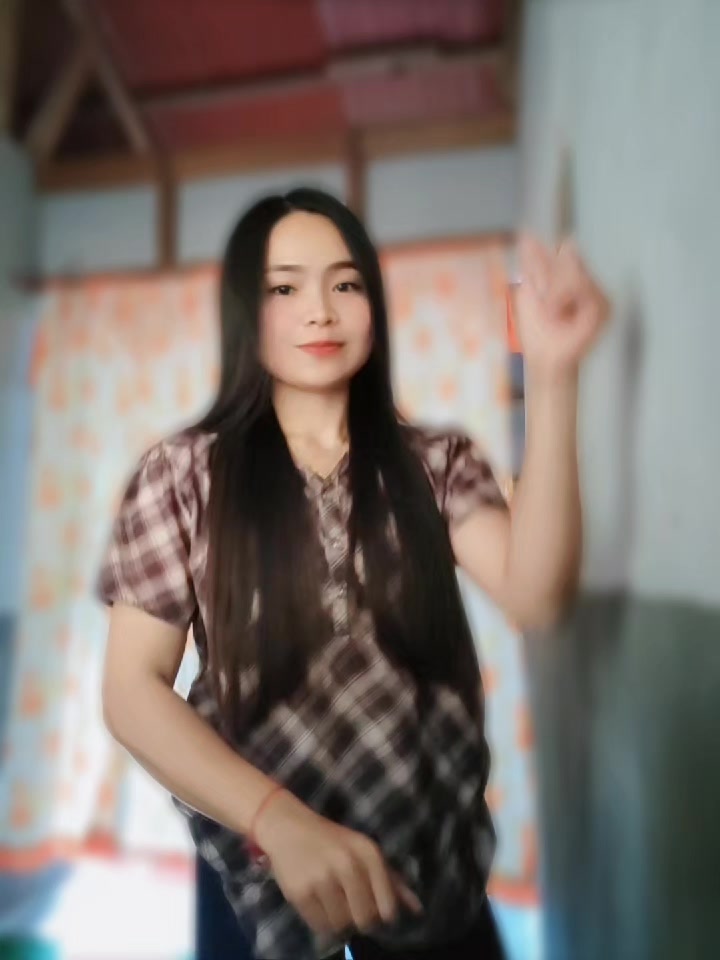 @ᴀ ɴ ɴ ɪ ᴇ 🌸