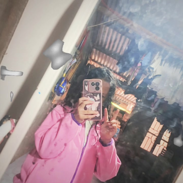 @Ellise store