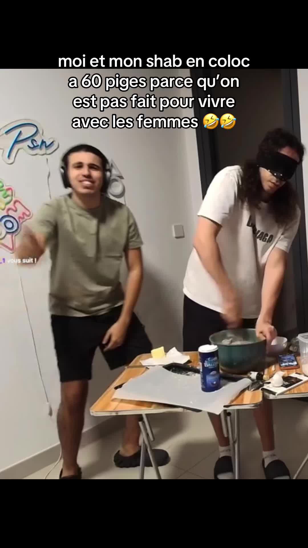 @𓆉
