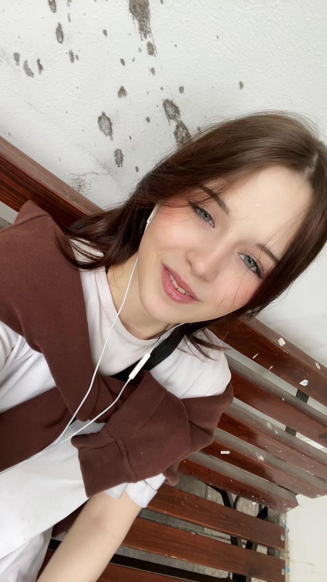 @aлина позор