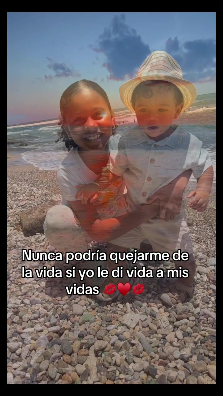 @Erizaira Feliz La mejor