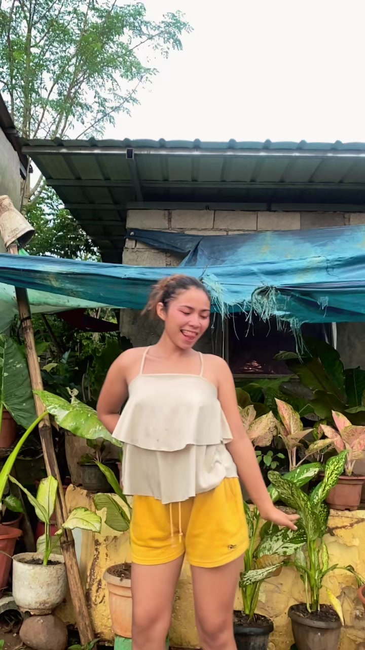 @🦋Angela💫