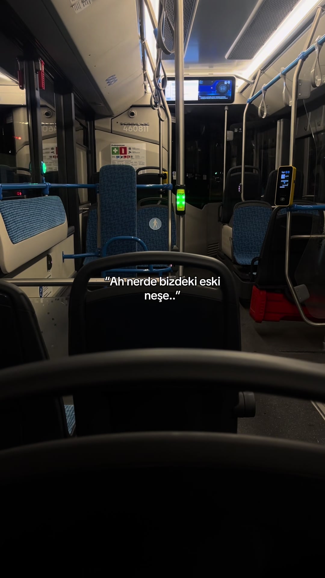 @𝓨.